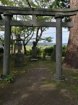 白山神社の鳥居