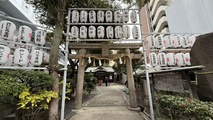 𢲡抬𢲡撸神社(大阪府)