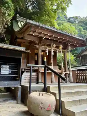 銭洗弁財天宇賀福神社(神奈川県)