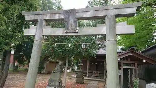 虎狛神社の鳥居