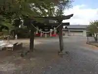 諏訪神社の鳥居
