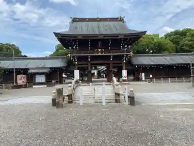 真清田神社の山門・神門