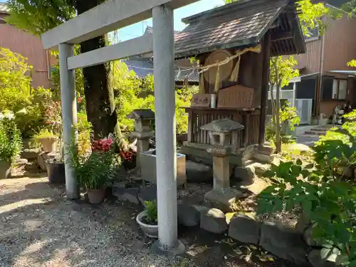 神館神社の末社・摂社