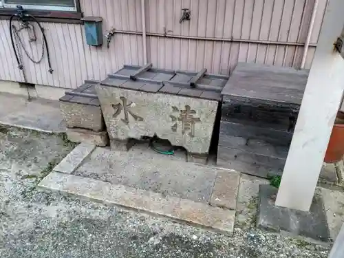 大田山 毘沙門寺の手水舎