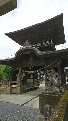 梅林八幡宮の山門