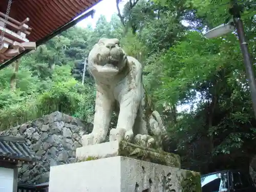 鞍馬寺の狛犬