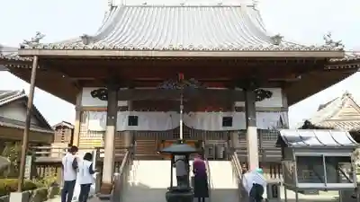 観音寺の本殿・本堂