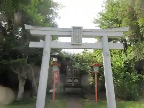上行寺の鳥居