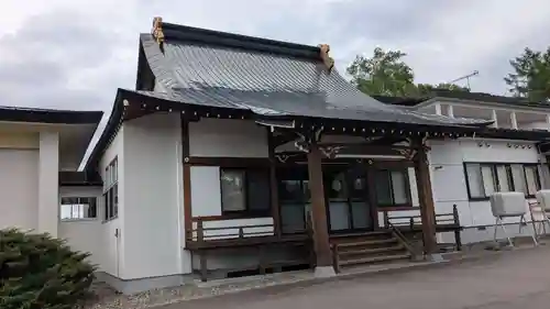 報恩寺の本殿・本堂