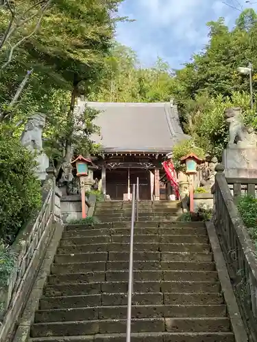 成田山神護寺の山門・神門