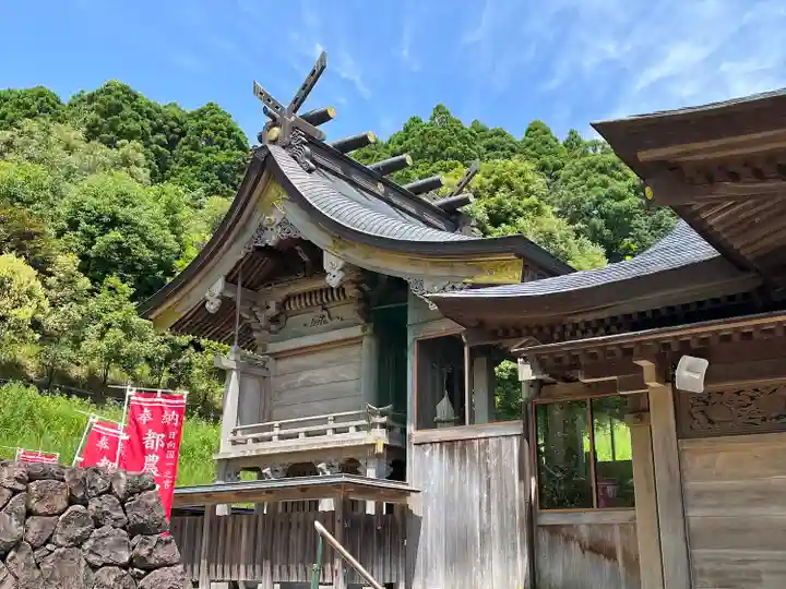 都農神社の本殿・本堂