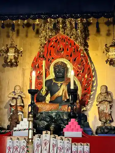 成田山函館別院函館寺の{uncategorized: "未分類", other: "その他", undefined: "問題あり", building: "その他建物", grave: "お墓", sacred_gate: "鳥居", guardian: "狛犬", statue: "像", buddha: "仏像", history: "歴史", nature: "自然", garden: "庭園", animal: "動物", pagoda: "塔", temizu: "手水舎", mountain_gate: "山門・神門", sanctuary: "本殿・本堂", subordinate: "末社・摂社", art: "芸術", scenery: "景色", jizo: "地蔵", ema: "絵馬", goshuin: "御朱印", omikuji: "おみくじ", items: "授与品その他", amulet: "お守り", goshuincho: "御朱印帳", eats: "食事", festival: "お祭り", votive_dance: "神楽", shichigosan: "七五三参", wedding: "結婚式", experience: "体験その他", initially: "初詣", around: "周辺", anti_infection: "感染症対策"}