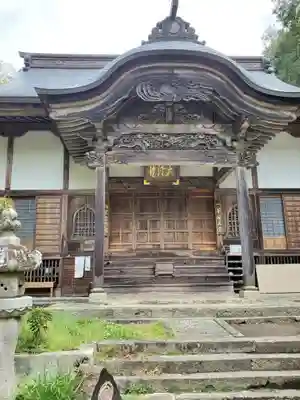 乾徳寺の本殿・本堂
