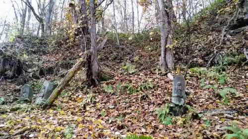 水神龍王神社の像