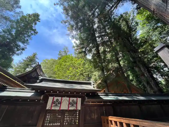 諏訪大社下社秋宮(長野県)