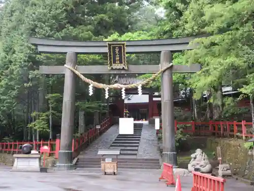 日光二荒山神社の鳥居