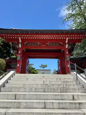 東伏見稲荷神社の{uncategorized: "未分類", other: "その他", undefined: "問題あり", building: "その他建物", grave: "お墓", sacred_gate: "鳥居", guardian: "狛犬", statue: "像", buddha: "仏像", history: "歴史", nature: "自然", garden: "庭園", animal: "動物", pagoda: "塔", temizu: "手水舎", mountain_gate: "山門・神門", sanctuary: "本殿・本堂", subordinate: "末社・摂社", art: "芸術", scenery: "景色", jizo: "地蔵", ema: "絵馬", goshuin: "御朱印", omikuji: "おみくじ", items: "授与品その他", amulet: "お守り", goshuincho: "御朱印帳", eats: "食事", festival: "お祭り", votive_dance: "神楽", shichigosan: "七五三参", wedding: "結婚式", experience: "体験その他", initially: "初詣", around: "周辺", anti_infection: "感染症対策"}