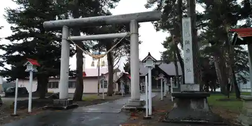 納内神社の鳥居