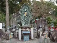 金泉寺の像