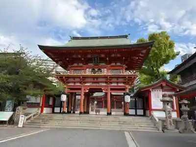 生田神社の{uncategorized: "未分類", other: "その他", undefined: "問題あり", building: "その他建物", grave: "お墓", sacred_gate: "鳥居", guardian: "狛犬", statue: "像", buddha: "仏像", history: "歴史", nature: "自然", garden: "庭園", animal: "動物", pagoda: "塔", temizu: "手水舎", mountain_gate: "山門・神門", sanctuary: "本殿・本堂", subordinate: "末社・摂社", art: "芸術", scenery: "景色", jizo: "地蔵", ema: "絵馬", goshuin: "御朱印", omikuji: "おみくじ", items: "授与品その他", amulet: "お守り", goshuincho: "御朱印帳", eats: "食事", festival: "お祭り", votive_dance: "神楽", shichigosan: "七五三参", wedding: "結婚式", experience: "体験その他", initially: "初詣", around: "周辺", anti_infection: "感染症対策"}