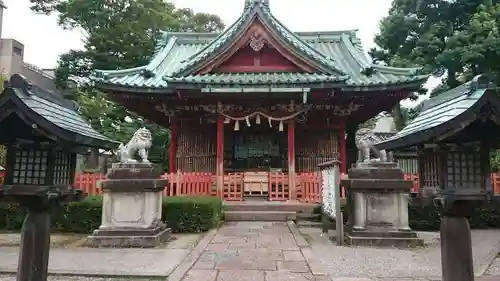 尾崎神社の本殿