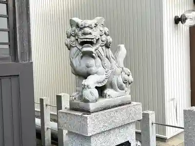 千倉神社の狛犬