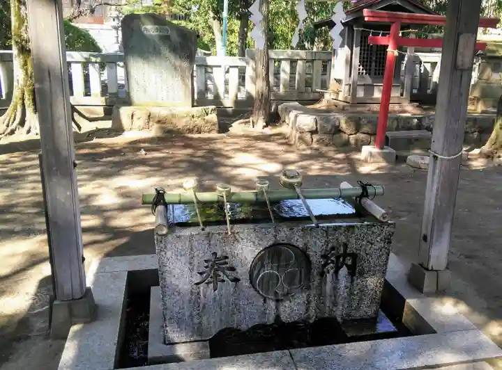 岩戸八幡神社の手水舎