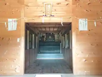 松尾神社の本殿・本堂
