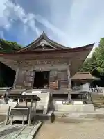 氣多大社の{uncategorized: "未分類", other: "その他", undefined: "問題あり", building: "その他建物", grave: "お墓", sacred_gate: "鳥居", guardian: "狛犬", statue: "像", buddha: "仏像", history: "歴史", nature: "自然", garden: "庭園", animal: "動物", pagoda: "塔", temizu: "手水舎", mountain_gate: "山門・神門", sanctuary: "本殿・本堂", subordinate: "末社・摂社", art: "芸術", scenery: "景色", jizo: "地蔵", ema: "絵馬", goshuin: "御朱印", omikuji: "おみくじ", items: "授与品その他", amulet: "お守り", goshuincho: "御朱印帳", eats: "食事", festival: "お祭り", votive_dance: "神楽", shichigosan: "七五三参", wedding: "結婚式", experience: "体験その他", initially: "初詣", around: "周辺", anti_infection: "感染症対策"}