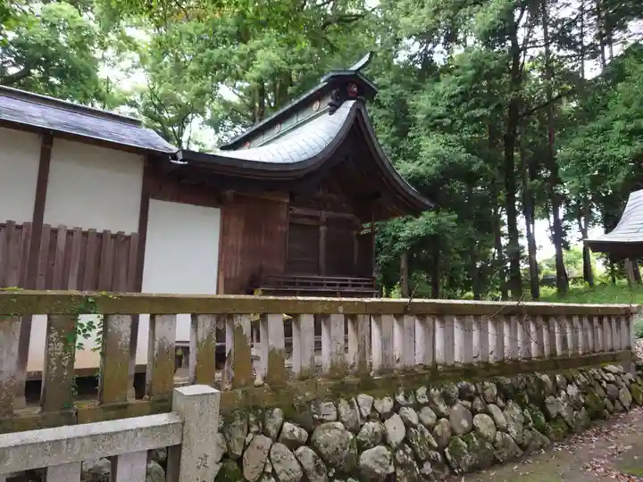弓削神社の本殿・本堂