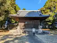 仲条新草社の本殿・本堂