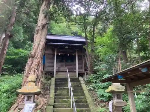 神明神社の本殿・本堂
