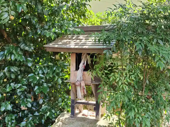 石上神社の末社・摂社