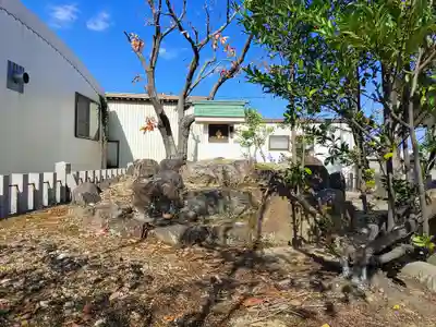 八幡社(中切町)の末社・摂社