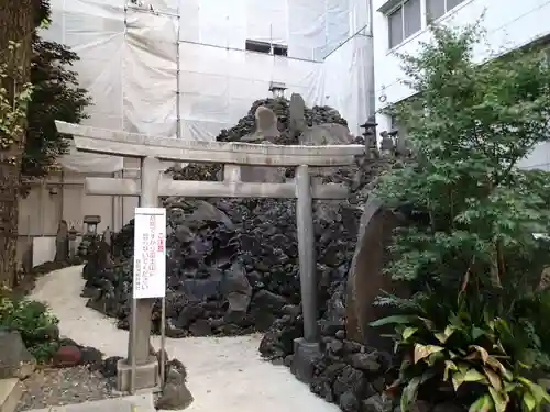鐵砲洲稲荷神社の鳥居
