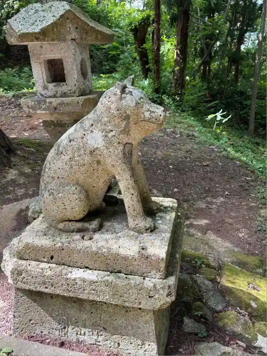 犬の宮猫の宮(山形県)