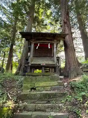 山家神社の末社・摂社