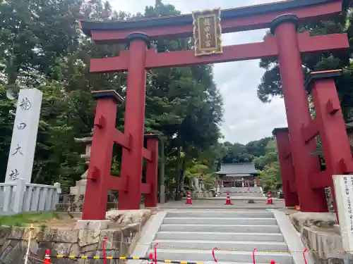 龍田大社の鳥居