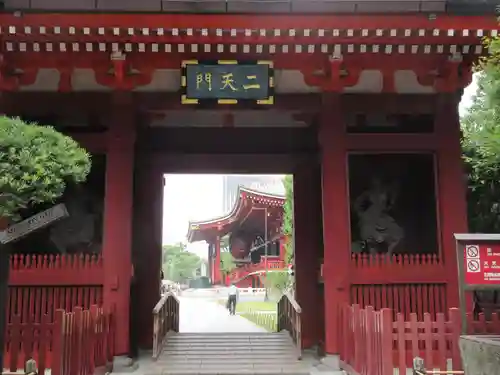 浅草寺の山門