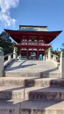 飯野八幡宮の山門・神門