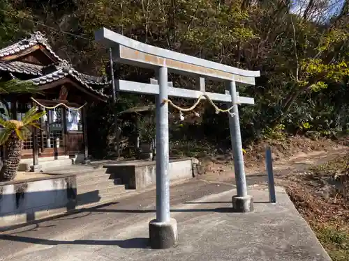 貴布禰神社の鳥居