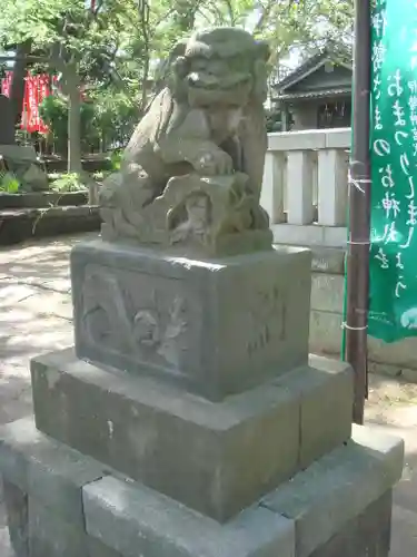 亀岡八幡宮（亀岡八幡神社）の狛犬