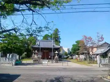 生島神社の{uncategorized: "未分類", other: "その他", undefined: "問題あり", building: "その他建物", grave: "お墓", sacred_gate: "鳥居", guardian: "狛犬", statue: "像", buddha: "仏像", history: "歴史", nature: "自然", garden: "庭園", animal: "動物", pagoda: "塔", temizu: "手水舎", mountain_gate: "山門・神門", sanctuary: "本殿・本堂", subordinate: "末社・摂社", art: "芸術", scenery: "景色", jizo: "地蔵", ema: "絵馬", goshuin: "御朱印", omikuji: "おみくじ", items: "授与品その他", amulet: "お守り", goshuincho: "御朱印帳", eats: "食事", festival: "お祭り", votive_dance: "神楽", shichigosan: "七五三参", wedding: "結婚式", experience: "体験その他", initially: "初詣", around: "周辺", anti_infection: "感染症対策"}