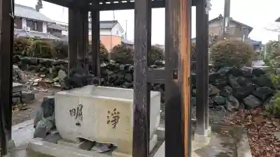 大将軍神社の{uncategorized: "未分類", other: "その他", undefined: "問題あり", building: "その他建物", grave: "お墓", sacred_gate: "鳥居", guardian: "狛犬", statue: "像", buddha: "仏像", history: "歴史", nature: "自然", garden: "庭園", animal: "動物", pagoda: "塔", temizu: "手水舎", mountain_gate: "山門・神門", sanctuary: "本殿・本堂", subordinate: "末社・摂社", art: "芸術", scenery: "景色", jizo: "地蔵", ema: "絵馬", goshuin: "御朱印", omikuji: "おみくじ", items: "授与品その他", amulet: "お守り", goshuincho: "御朱印帳", eats: "食事", festival: "お祭り", votive_dance: "神楽", shichigosan: "七五三参", wedding: "結婚式", experience: "体験その他", initially: "初詣", around: "周辺", anti_infection: "感染症対策"}