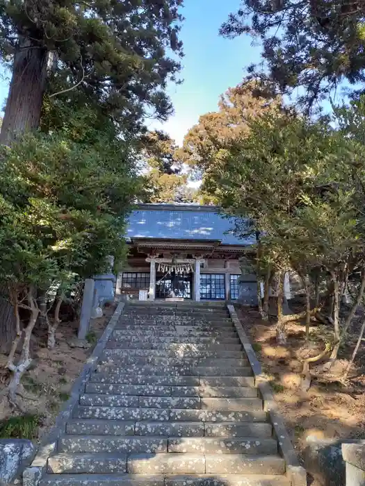 羽黒神社の本殿