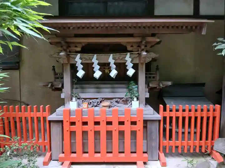道野辺八幡宮の{uncategorized: "未分類", other: "その他", undefined: "問題あり", building: "その他建物", grave: "お墓", sacred_gate: "鳥居", guardian: "狛犬", statue: "像", buddha: "仏像", history: "歴史", nature: "自然", garden: "庭園", animal: "動物", pagoda: "塔", temizu: "手水舎", mountain_gate: "山門・神門", sanctuary: "本殿・本堂", subordinate: "末社・摂社", art: "芸術", scenery: "景色", jizo: "地蔵", ema: "絵馬", goshuin: "御朱印", omikuji: "おみくじ", items: "授与品その他", amulet: "お守り", goshuincho: "御朱印帳", eats: "食事", festival: "お祭り", votive_dance: "神楽", shichigosan: "七五三参", wedding: "結婚式", experience: "体験その他", initially: "初詣", around: "周辺", anti_infection: "感染症対策"}