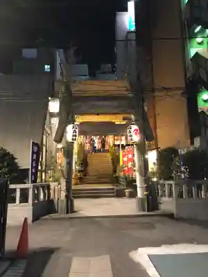 烏森神社の鳥居