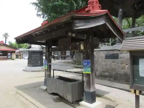 慈恩寺の手水舎