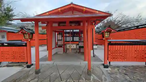 車折神社の末社