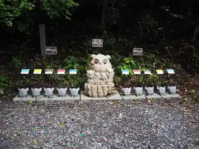 鷲子山上神社の狛犬